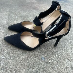 Chic Black Women's Heels with Ankle Strap